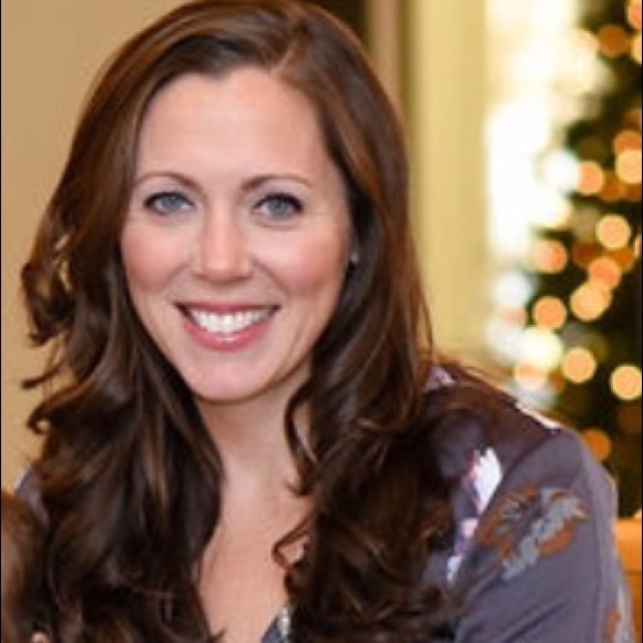 Meet your Posher, Amanda - Picture 1 of 1